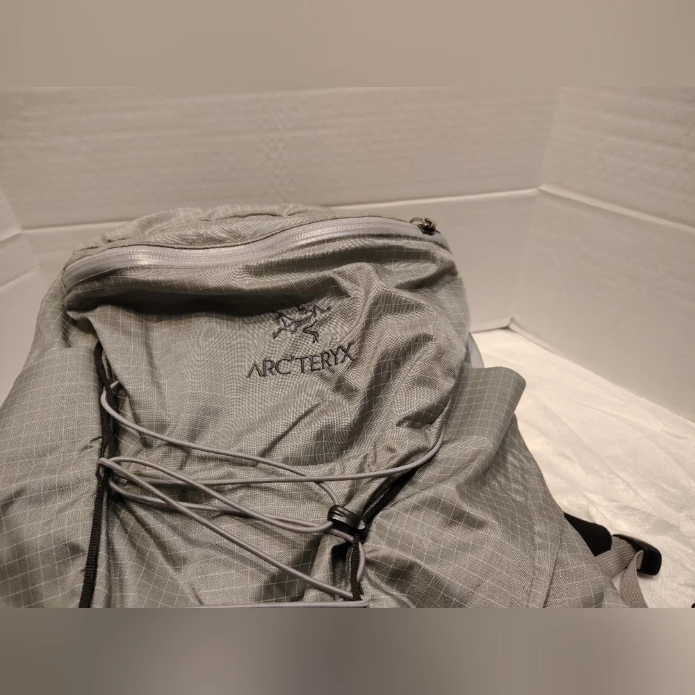 Arc'teryx Light Gray Backpack